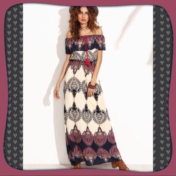 Dresses & Skirts - ❌Off the Shoulder Maxi Dress❌SOLD